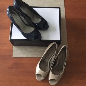 Bandolino Navy and Tan Heels